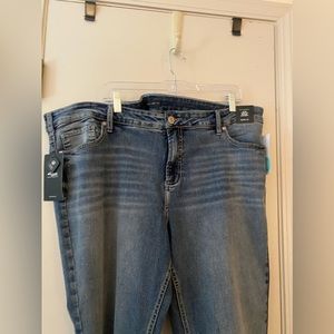 NWT Silver Jeans